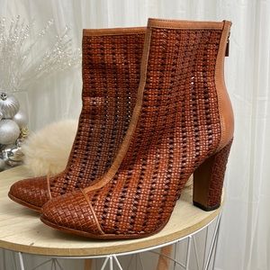 schutz adrien bootie